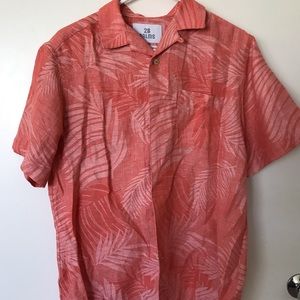 Men’s Hawaiian shirt size Small in Coral
